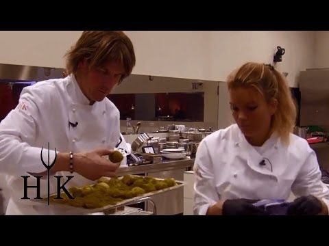 Youtube: Zu viele Köche verderben den Brei | Hell's Kitchen | SAT.1