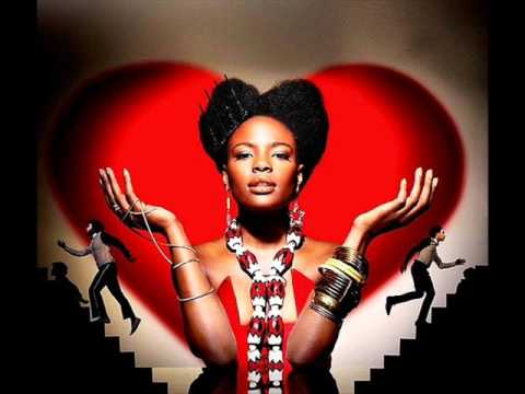 Youtube: Noisettes - Never Forget You