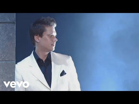 Youtube: IL DIVO - My Way (A Mi Manera) (Live At The Greek Theatre)