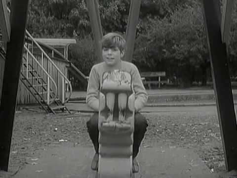 Youtube: Heintje - Heidschi bumbeidschi ( 1968 )