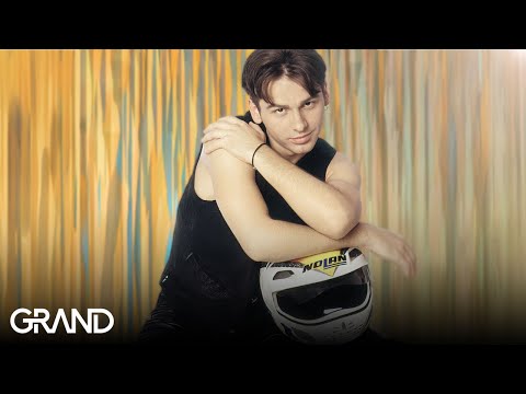 Youtube: Dado - Adriana - (Audio 1999)