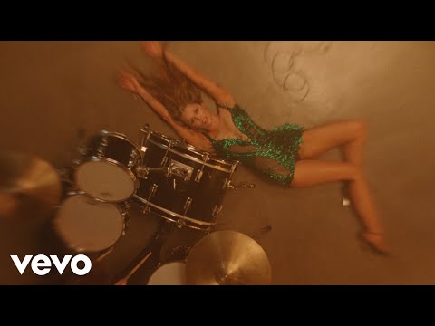 Youtube: Miley Cyrus - End of the World (Official Video)
