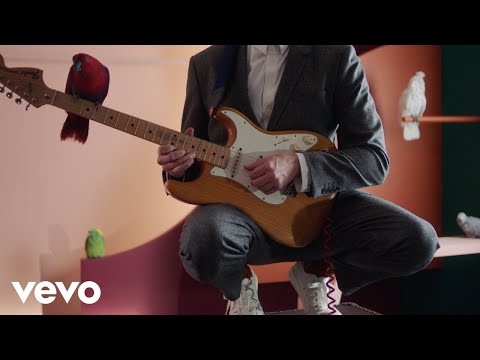 Youtube: Dirty Projectors - Break-Thru (Official Video)