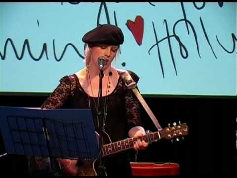 Youtube: Paint It Black - Holly Kirby - LIVE!