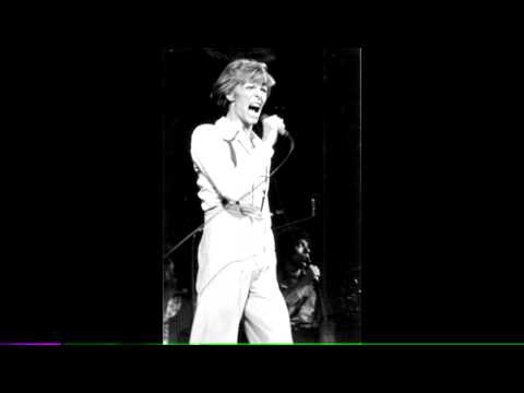 Youtube: David Bowie - Little Bombardier - 1969
