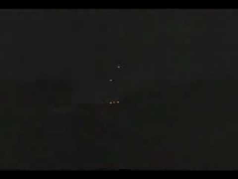 Youtube: orbs many witness night-smokingun.flv