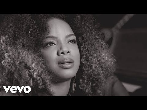 Youtube: Leela James - Fall For You (Official Video)