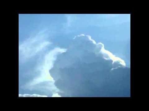 Youtube: It Wasn't CG - Same Cloud Phenomenon in 2009 - Again in 2011!