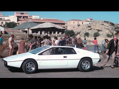 Youtube: James Bond 007 - The Spy Who Loved Me - Lotus Esprit Car Chase
