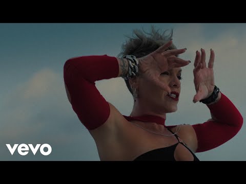 Youtube: P!NK - TRUSTFALL (Official Video)