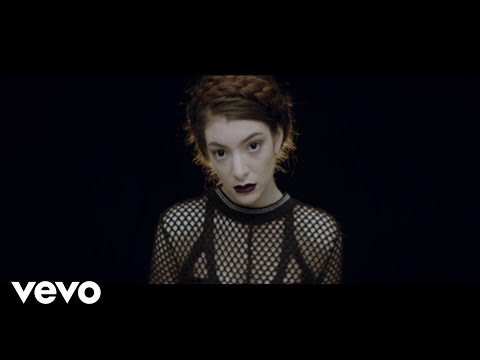 Youtube: Lorde - Tennis Court