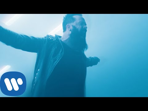 Youtube: Skillet - Legendary (Official Video)