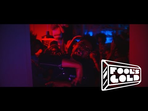 Youtube: Danny Brown - Smokin & Drinkin [Official Video]
