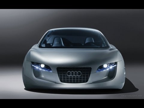 Youtube: Audi RSQ I Robot Car