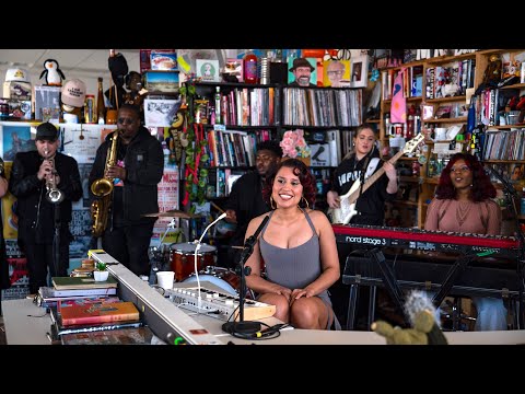Youtube: RAYE: Tiny Desk Concert