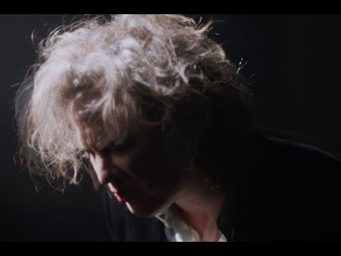 Youtube: Jack Ladder - EVERYTHING BELONGS 2 U