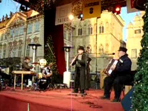 Youtube: "Klezmer chidesch" Prag Weihnachten 2006 Teil II