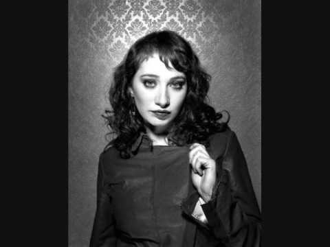 Youtube: Regina Spektor Hero