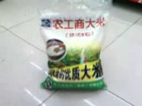 Youtube: in-china-faellt-ein-sack-reis-um       www.stoneart-behre.de
