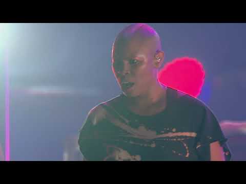 Youtube: Skunk Anansie - This Means War (Dux n Bass Remix)