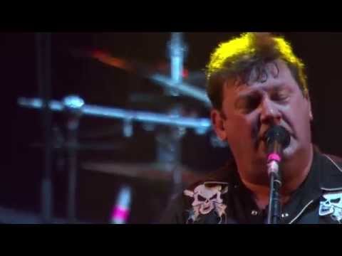 Youtube: Stiff Little Fingers - Alternative Ulster - Isle of Wight Festival 2015 - Live