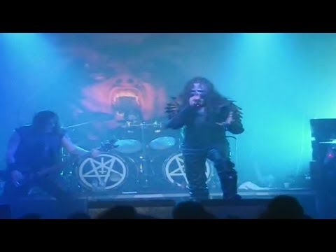 Youtube: Dark Funeral - Attera Totus Sanctus (Live Paris 17/03/06) [HQ]