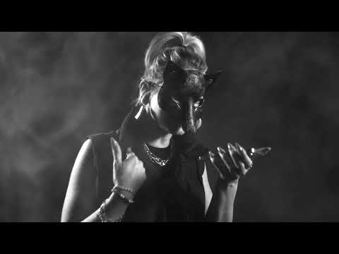 Youtube: KAFVKA & Antifuchs – Alexa Alexa Antifascista (offizielles Video)