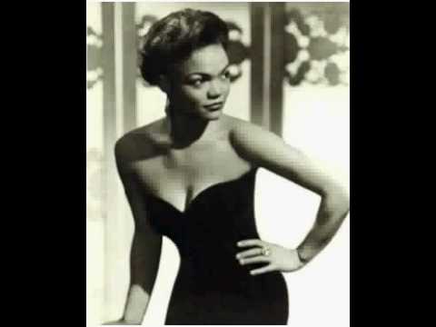 Youtube: Eartha Kitt - Santa Baby