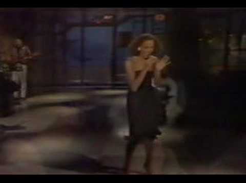 Youtube: Whitney Houston - Saving all my love for you live Letterman