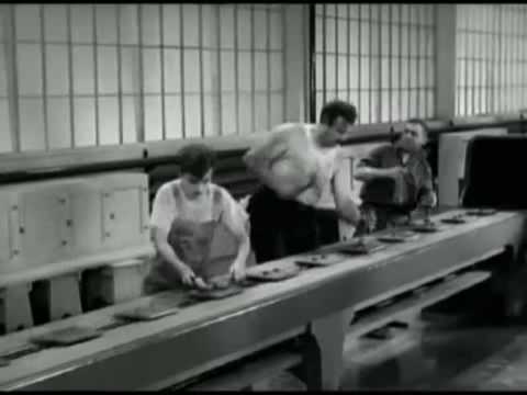 Youtube: Charlie Chaplin - Factory Work