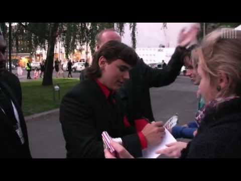 Youtube: Prince Michael Jackson jr. is writing autographs 09-23-2011 (HQ)