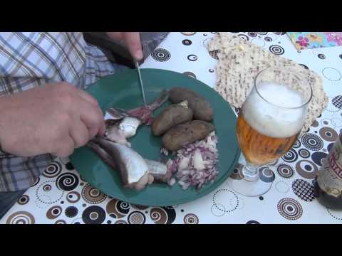 Youtube: The traditional Swedish way to eat surströmming