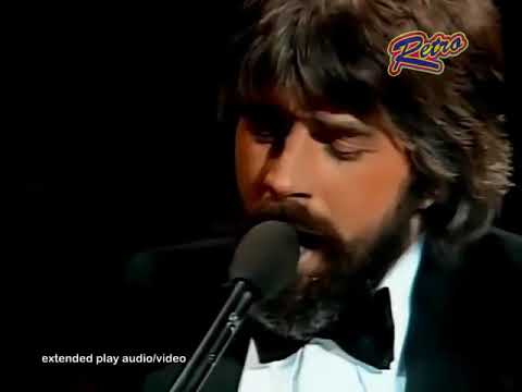 Youtube: Doobie Brothers   What a fool believes HD