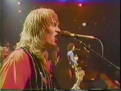Youtube: Reo Speedwagon   Back On The Road Again