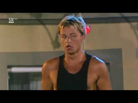 Youtube: DEN HARROW -  Don't break my heart (1987)