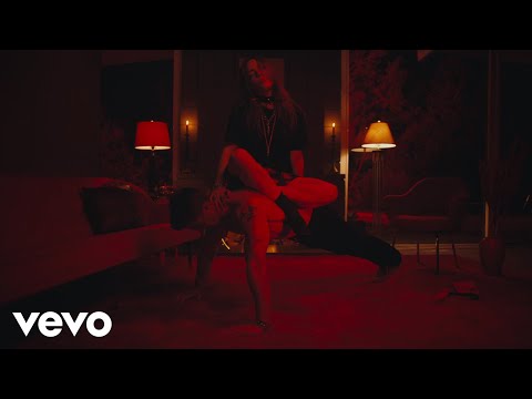 Youtube: Billie Eilish - bad guy (Official Music Video)