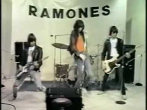 Youtube: Ramones - Happy Birthday to You!