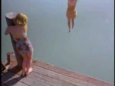 Youtube: "Heavenly Creatures" Trailer