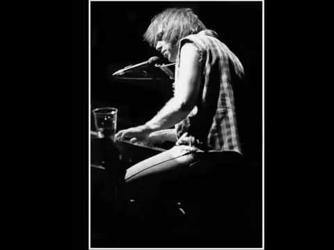 Youtube: Neil Young - Cortez The Killer (Live) Early Best Performance