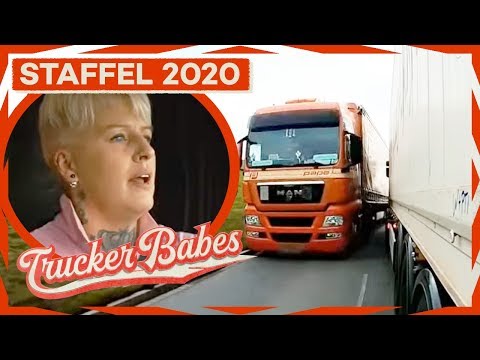 Youtube: BRENZLICHE SITUATION: Jana wird fast angefahren | Trucker Babes | Kabel Eins