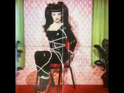 Youtube: NINA HAGEN "Berlin" (Radio Edit)