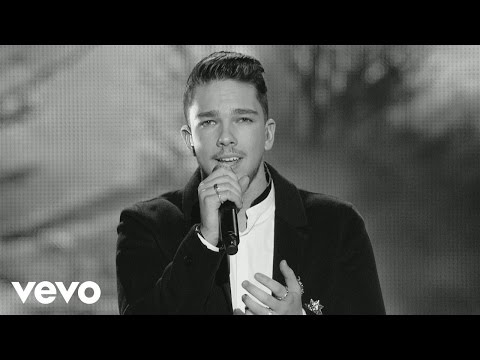 Youtube: Matt Terry - When Christmas Comes Around (Official Video)