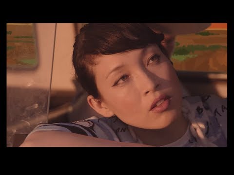 Youtube: Little Dragon - Paris (Official Video)