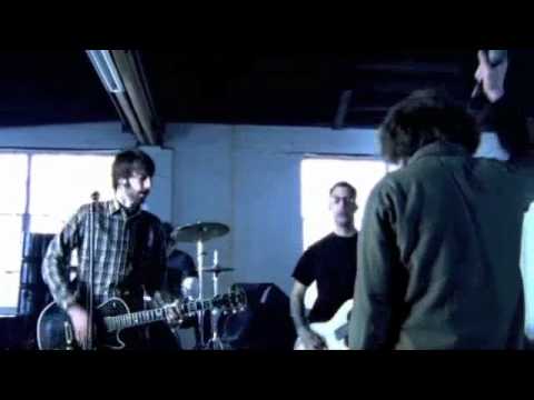 Youtube: Rise Against - Heaven Knows (Official Video)