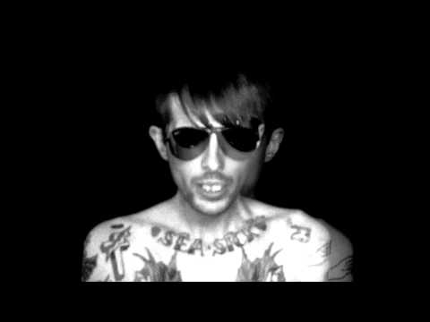 Youtube: COLD CAVE- A LITTLE DEATH TO LAUGH