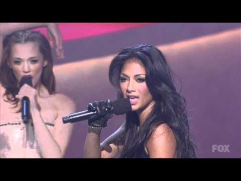 Youtube: The Pussycat Dolls - Buttons (live presentation at So you think you can dance)