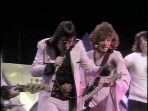 Youtube: Mud - Tiger Feet (Live TOTP 1974)