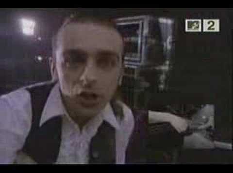 Youtube: Underworld - Underneath the Radar