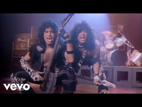 Youtube: Kiss - Heaven's On Fire