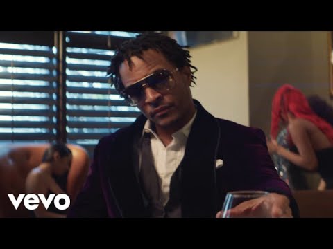 Youtube: T.I. & Snoop Dogg - Playas Ball (Explicit Video)